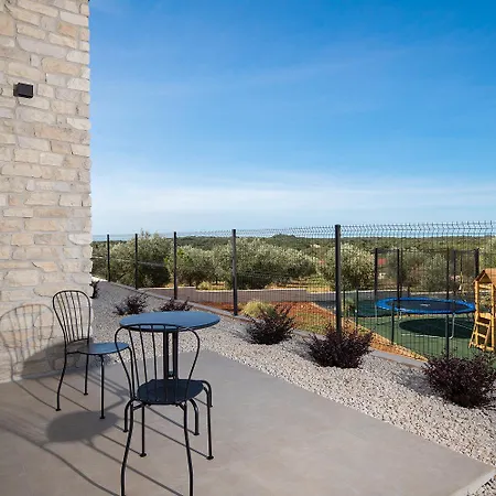 Olive Yard Vila Bale