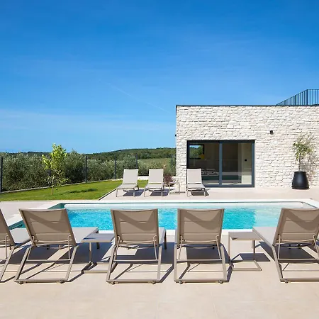 Olive Yard Vila Bale
